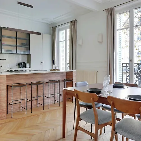 Luxury With Balcony - 4bd 8p - Marais Bastille Parigi